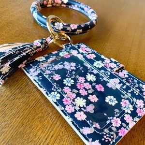 Bangle Keyring Card Wallet